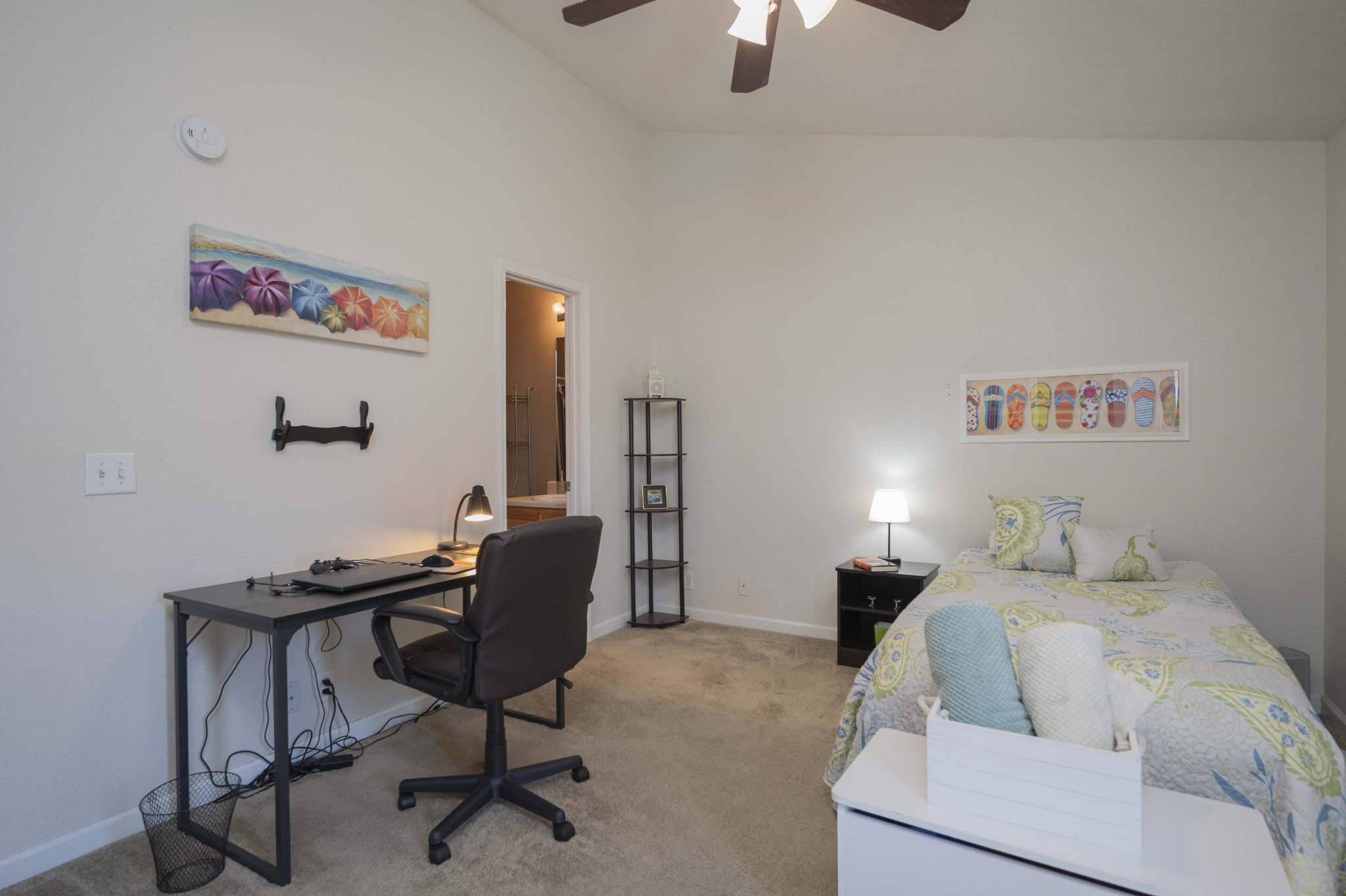 6006 Sagi Cir
