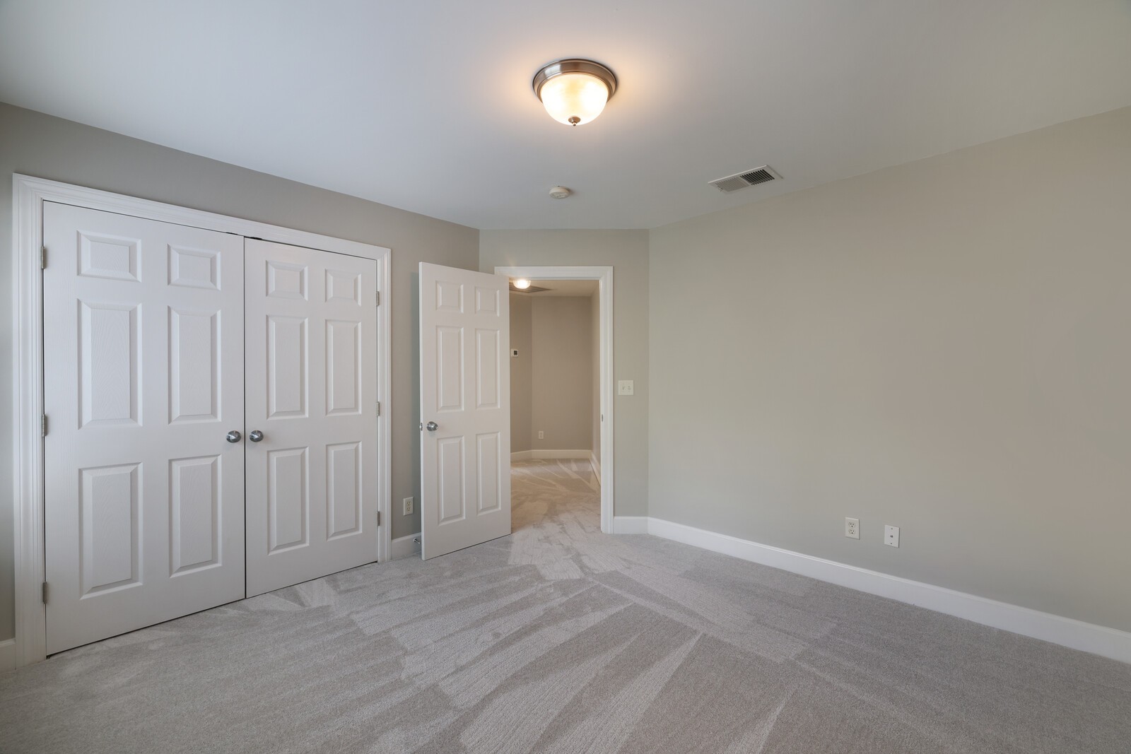 220 Springhaven Ct