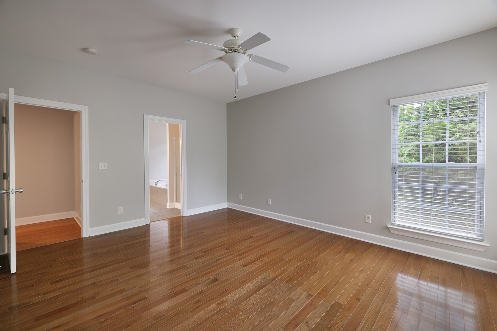 220 Springhaven Ct
