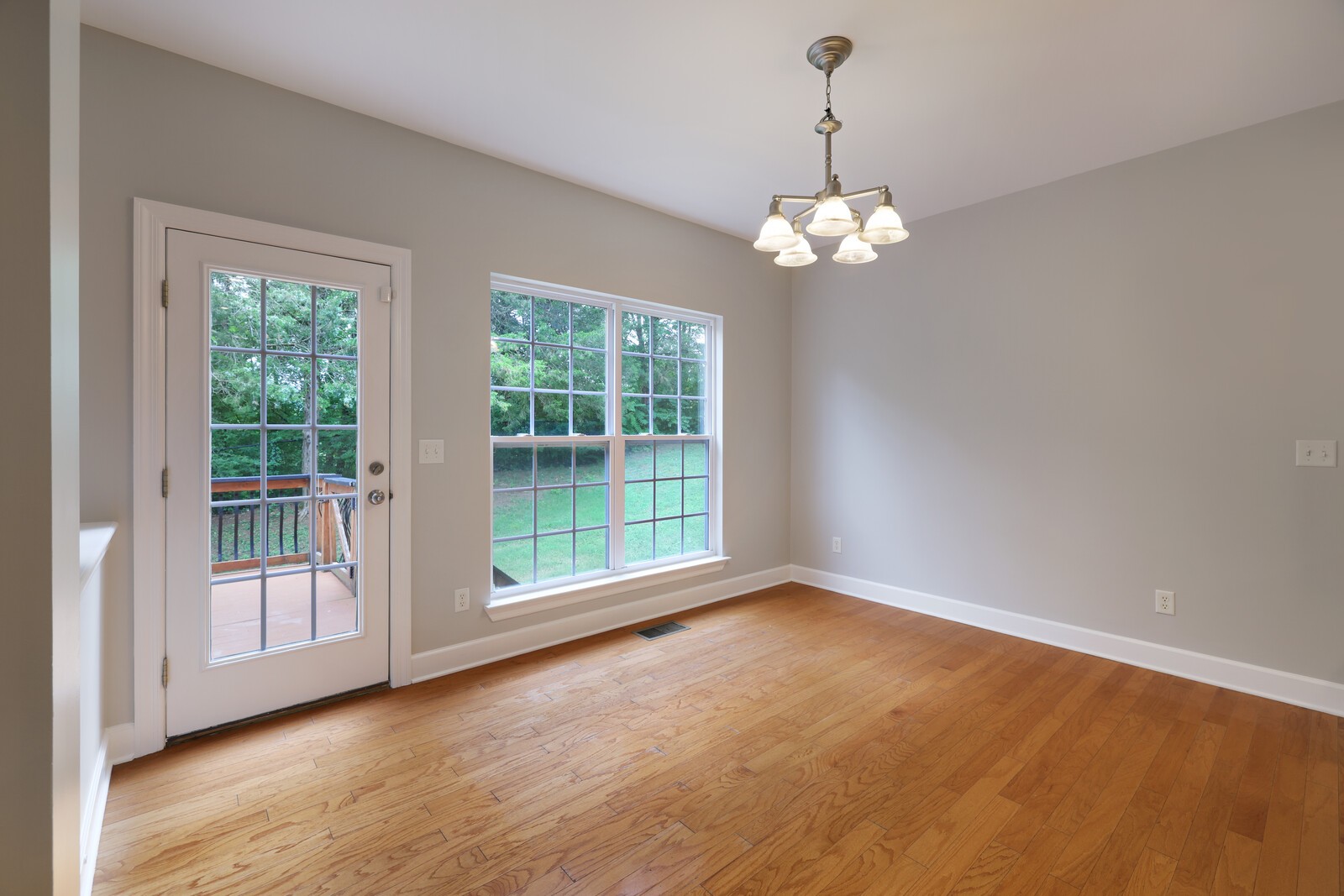 220 Springhaven Ct