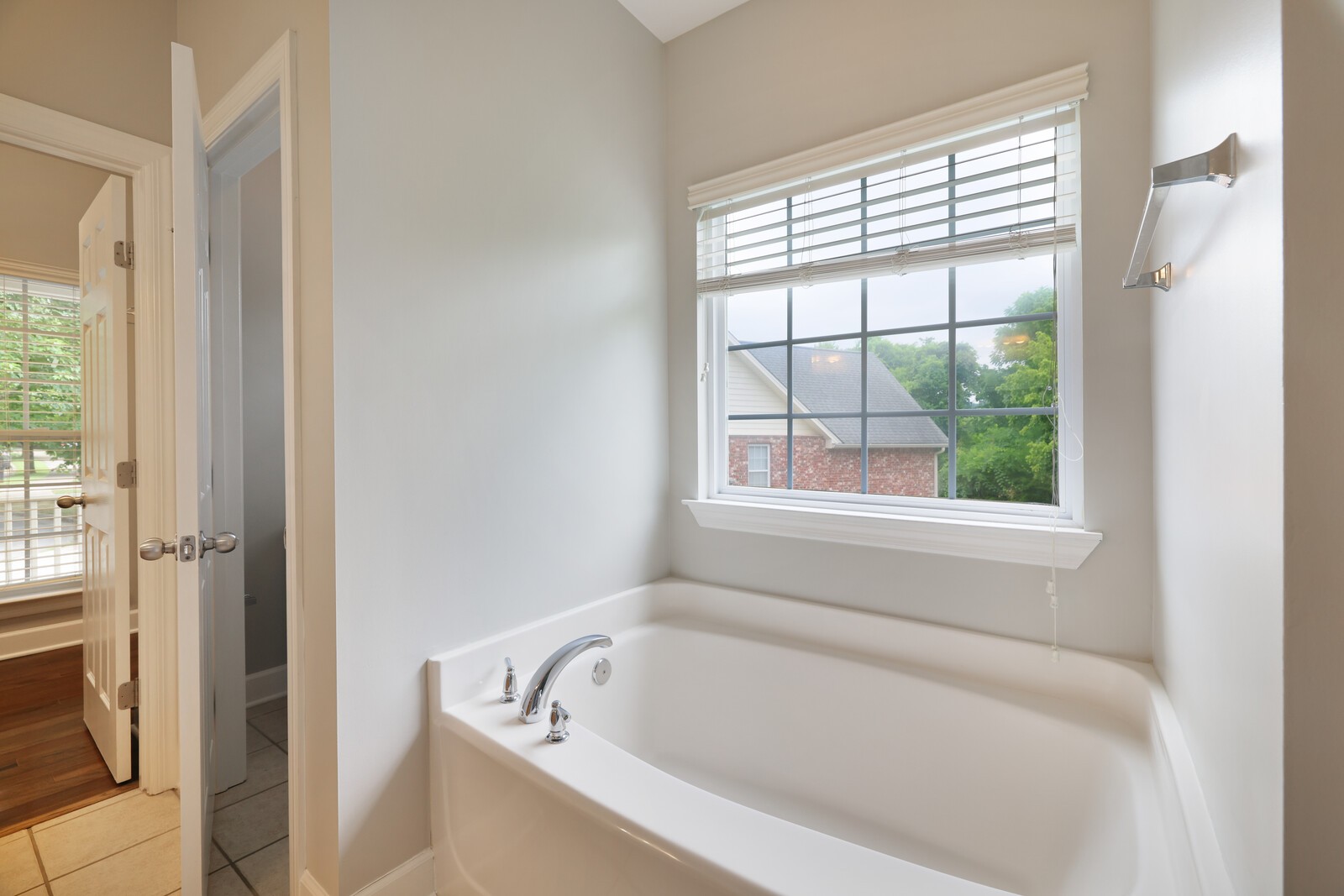 220 Springhaven Ct