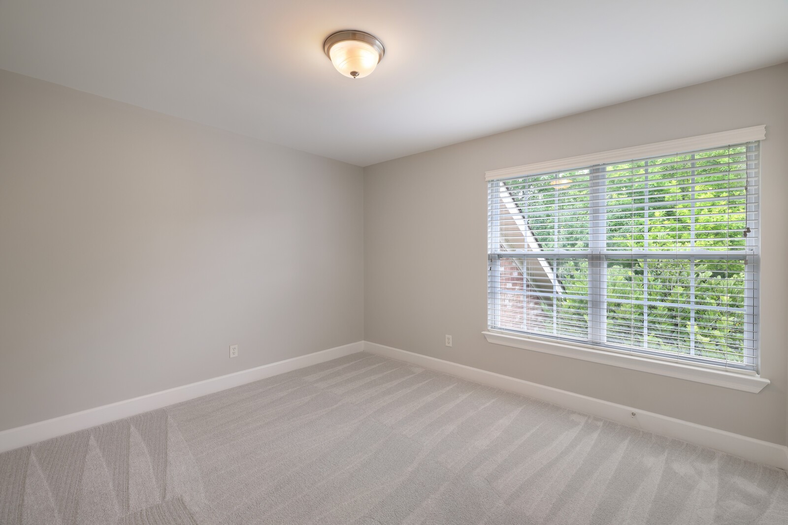 220 Springhaven Ct
