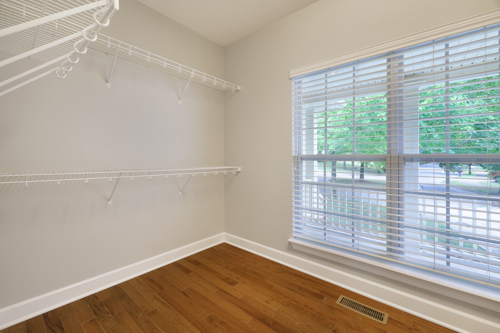 220 Springhaven Ct