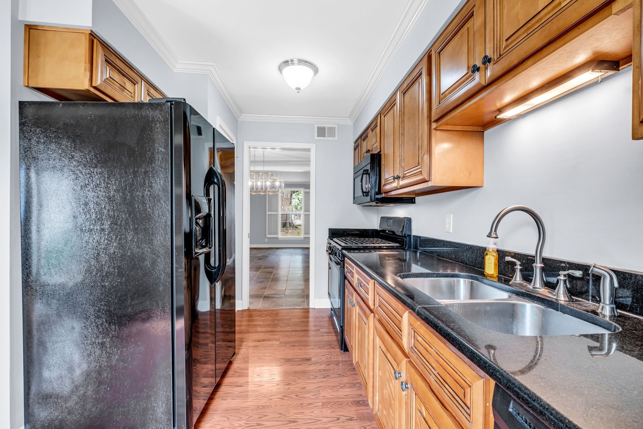 307 Plantation Ct