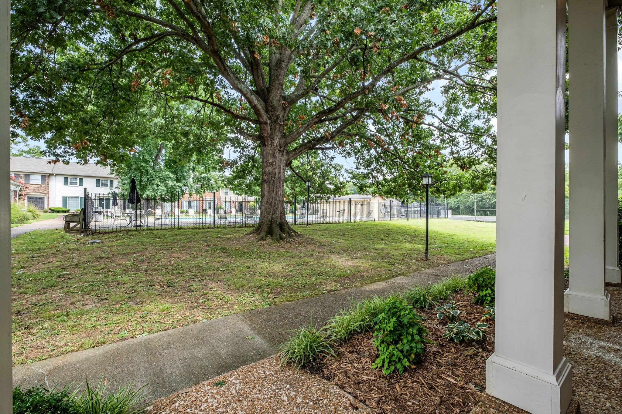 307 Plantation Ct