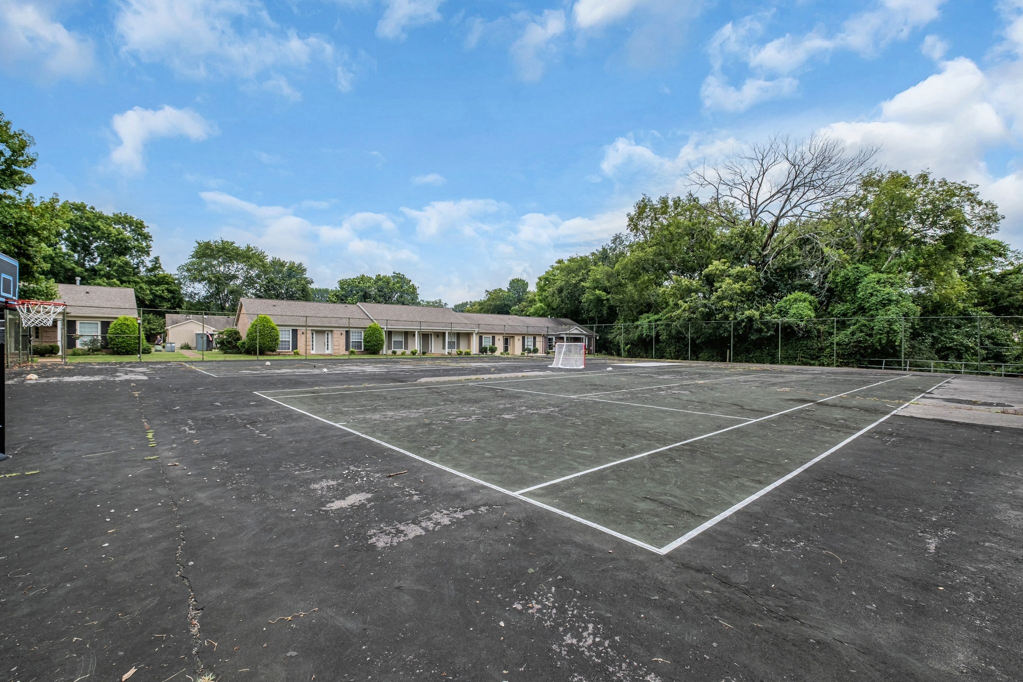 307 Plantation Ct
