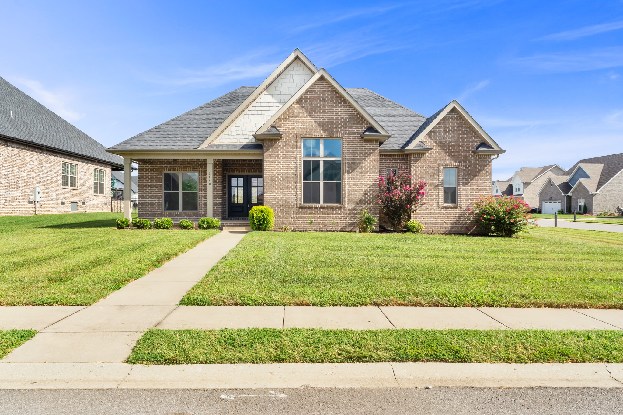 1440 Ella Lane