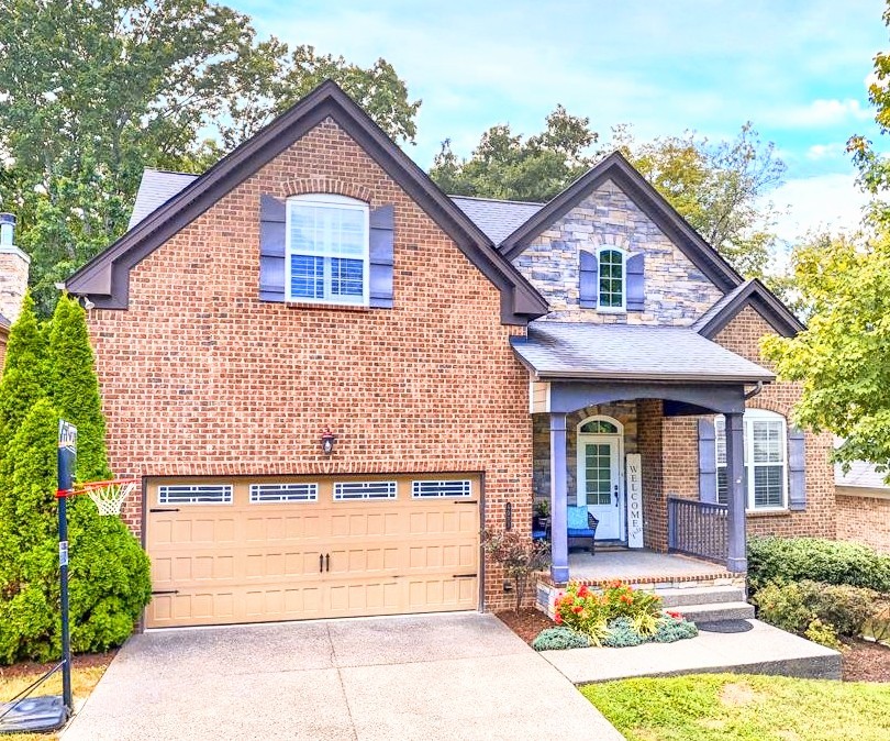 6037 Christmas Dr