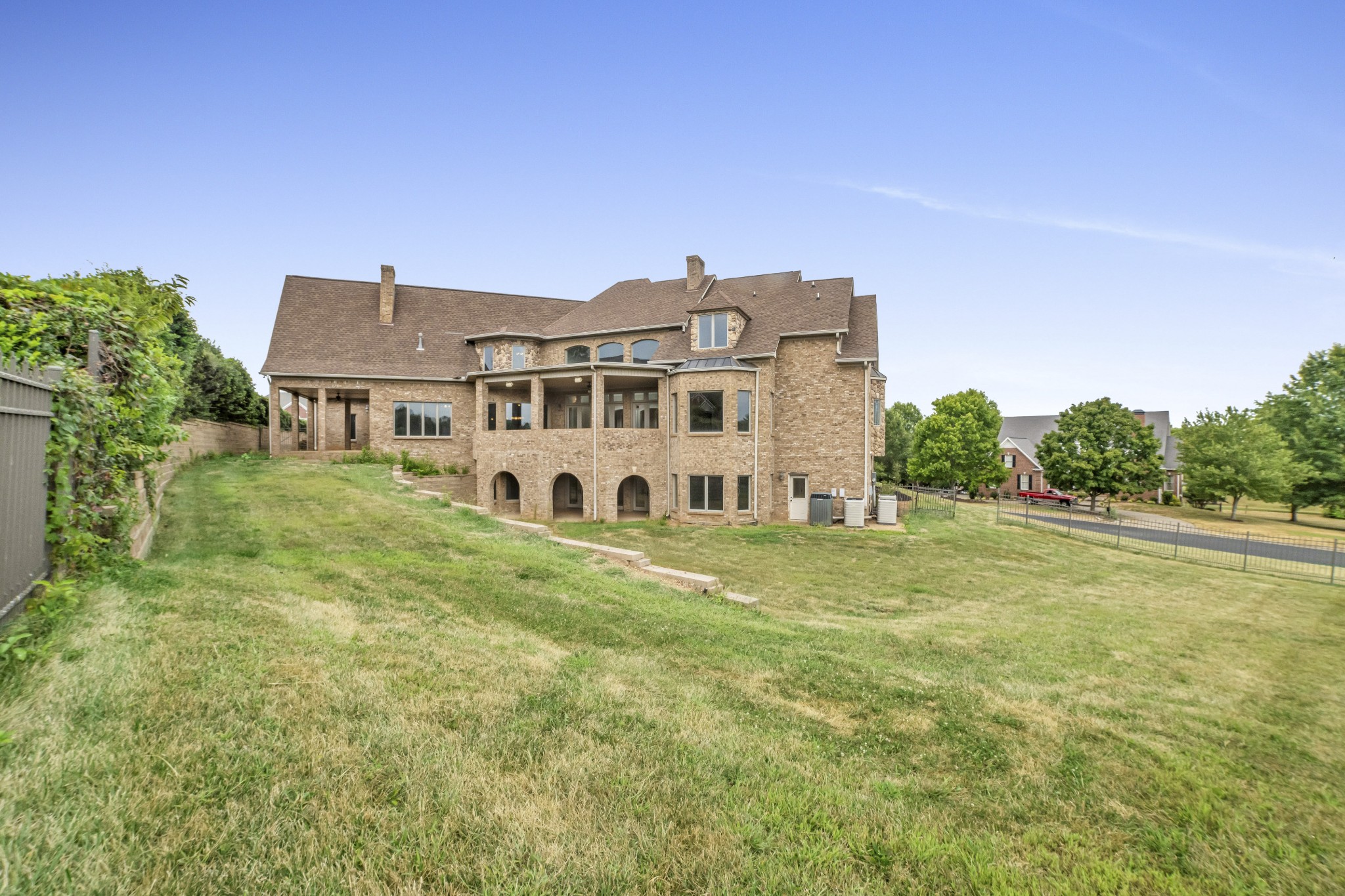 2848 Carriage Way