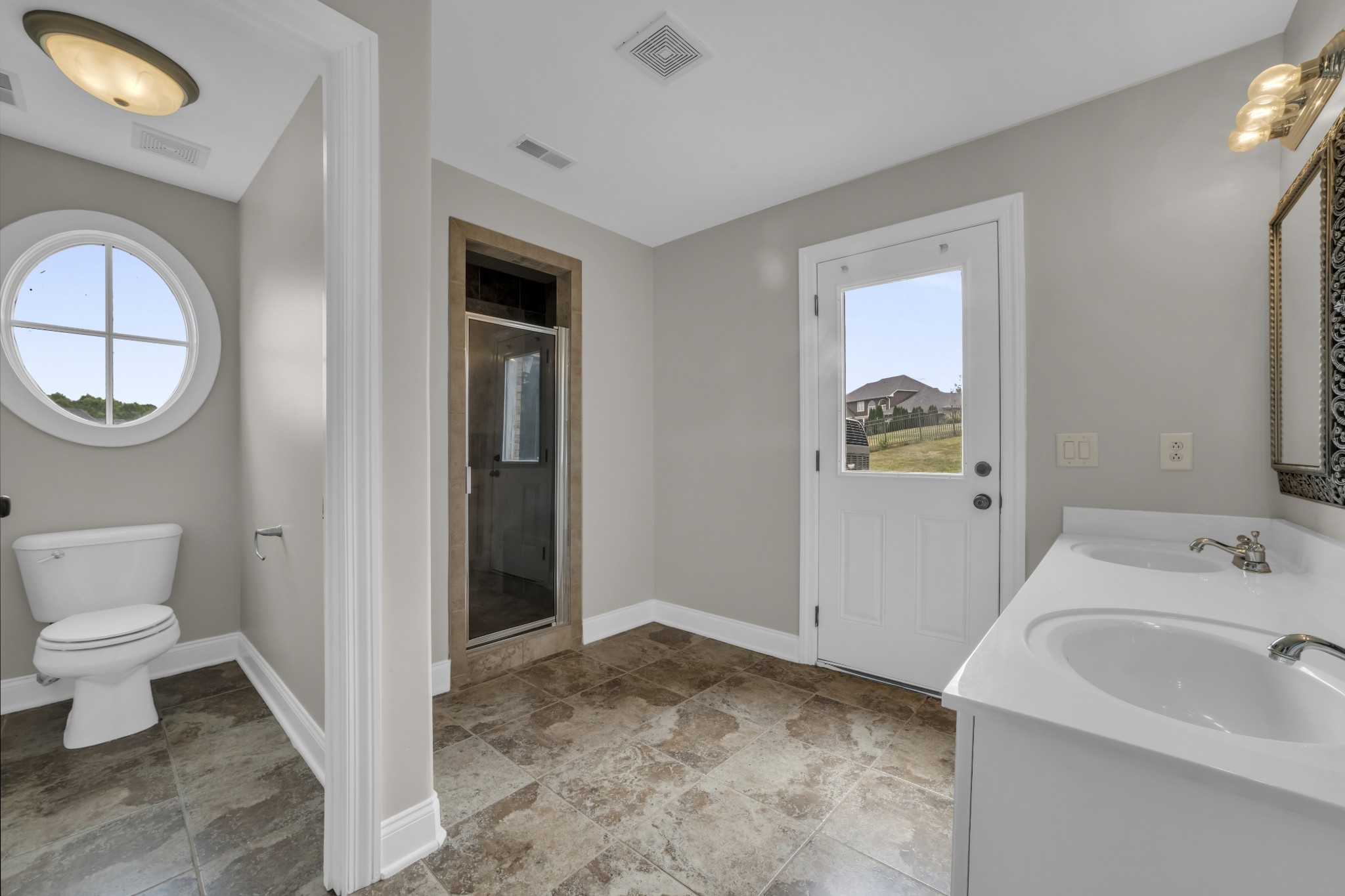 2848 Carriage Way