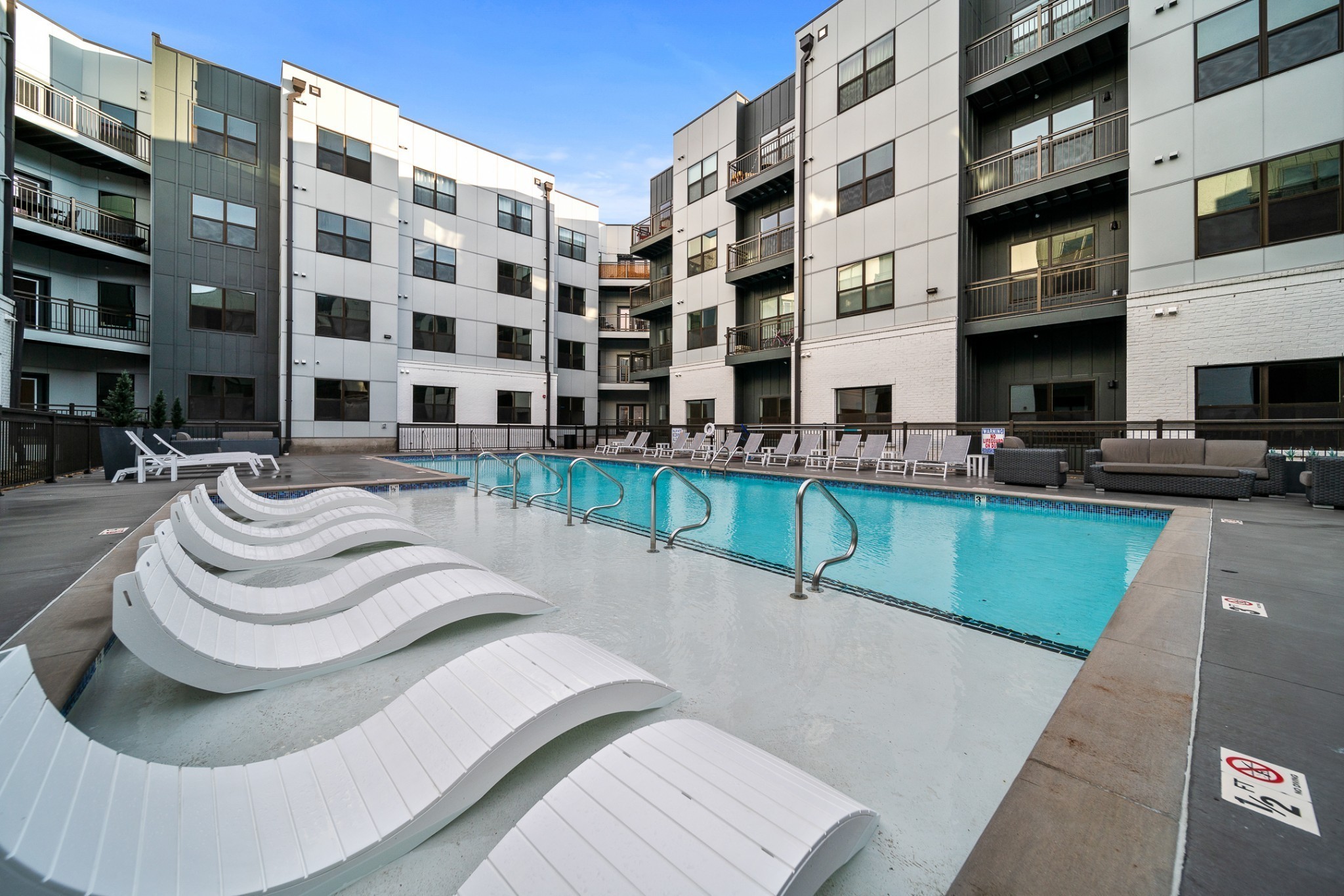 1677 54th Ave, N Unit: 331