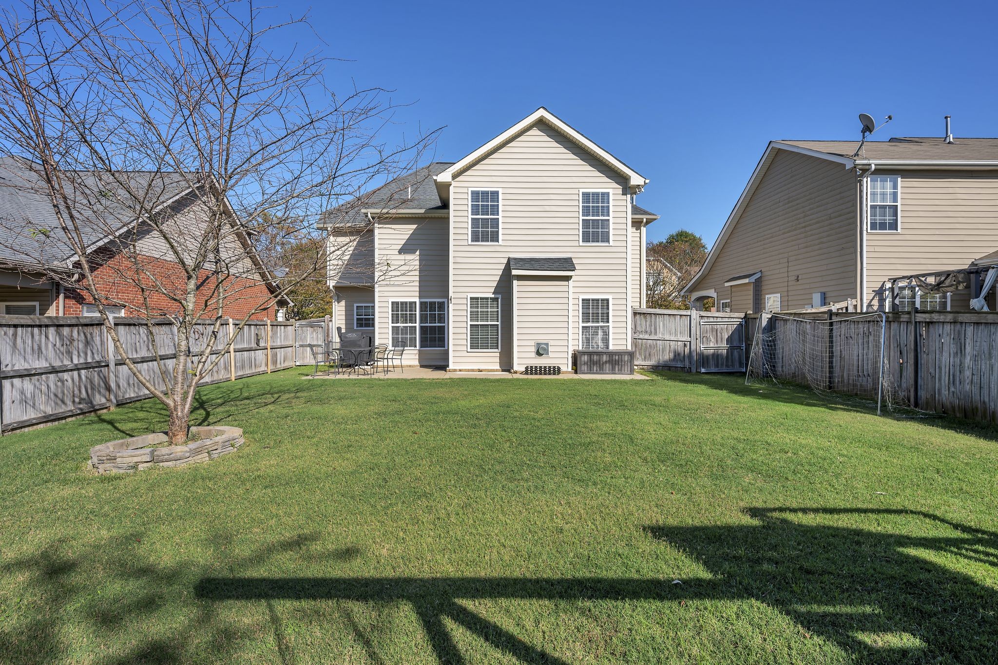 7131 Riverfront Dr