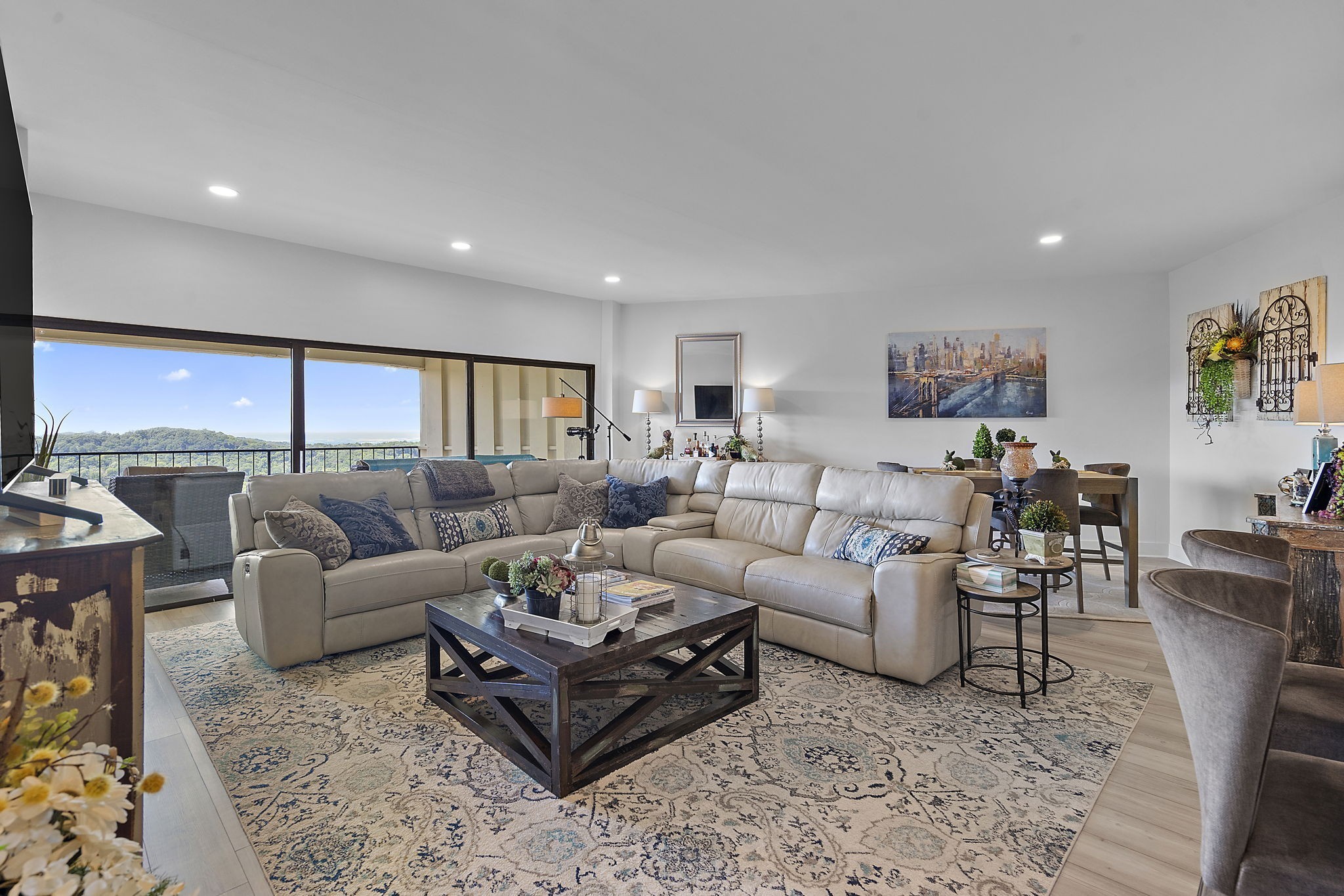 6666 Brookmont Ter Unit: 1202