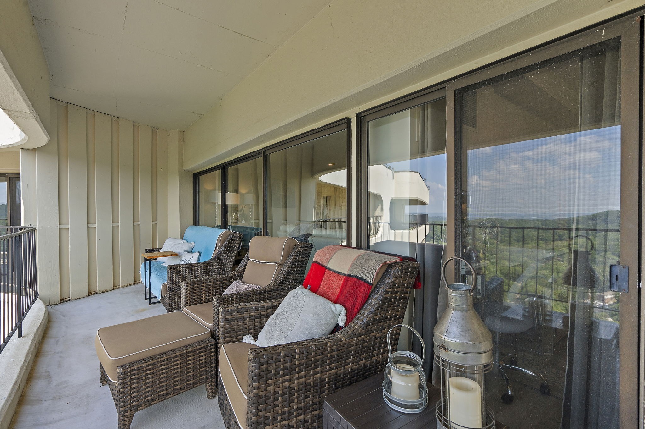 6666 Brookmont Ter Unit: 1202