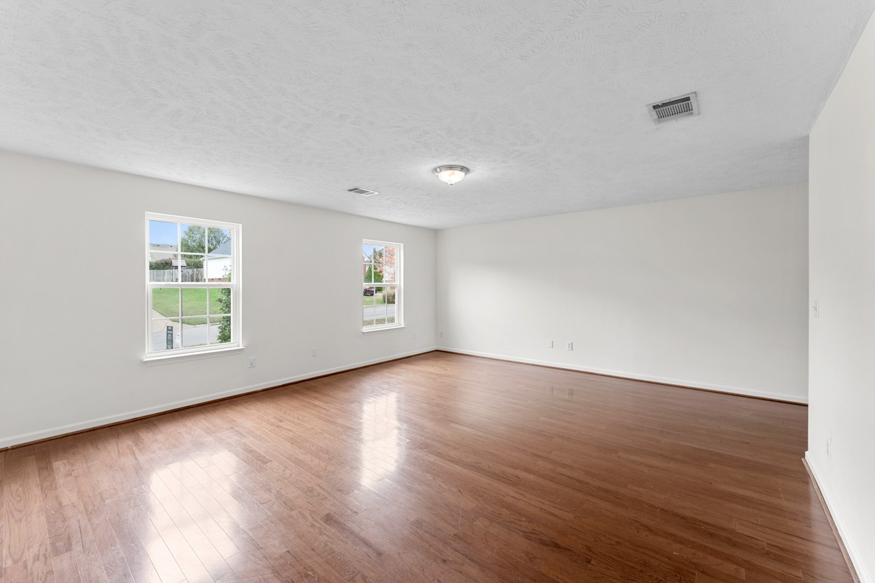 2217 Dewey Dr