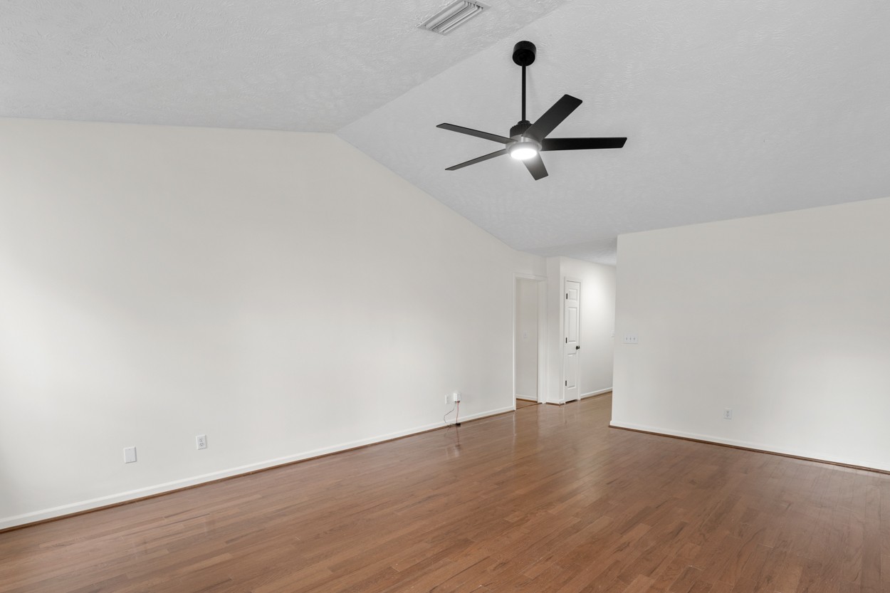 2217 Dewey Dr
