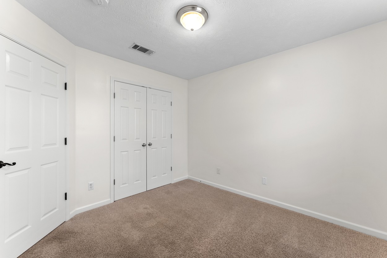 2217 Dewey Dr