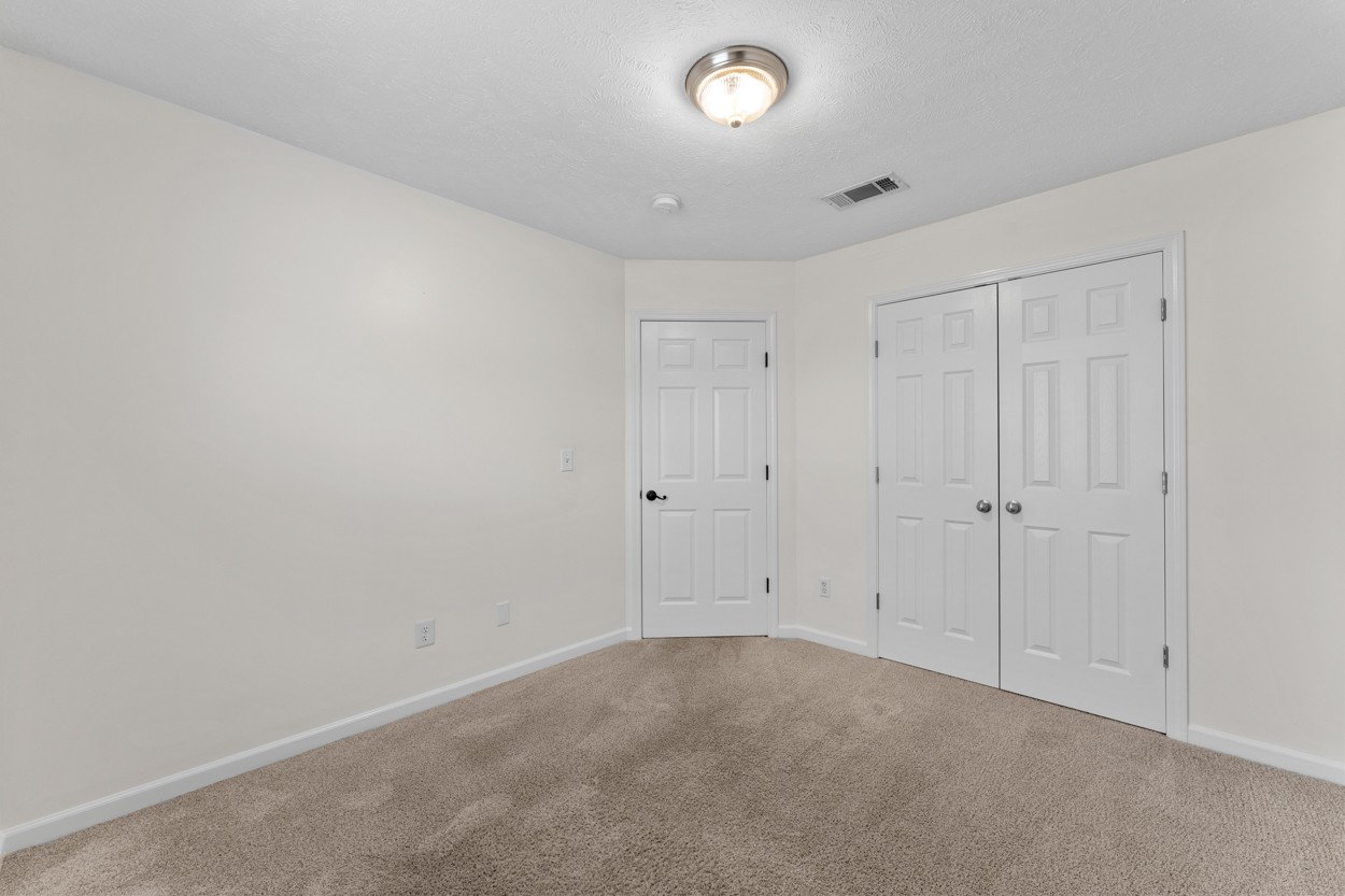 2217 Dewey Dr