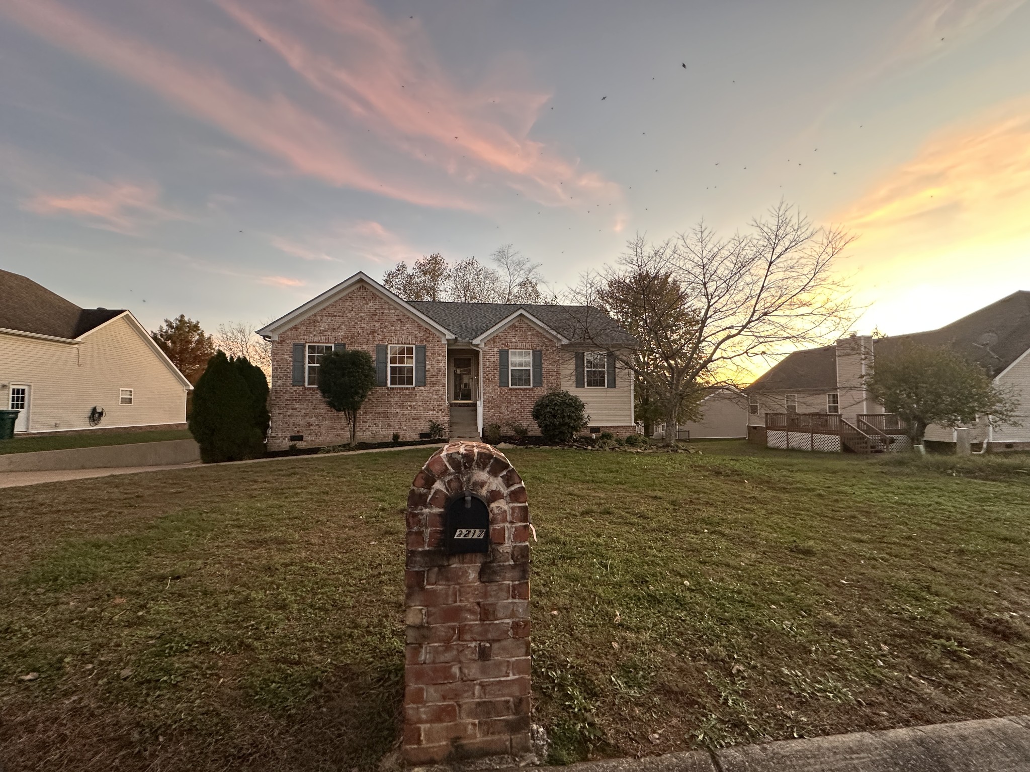 2217 Dewey Dr