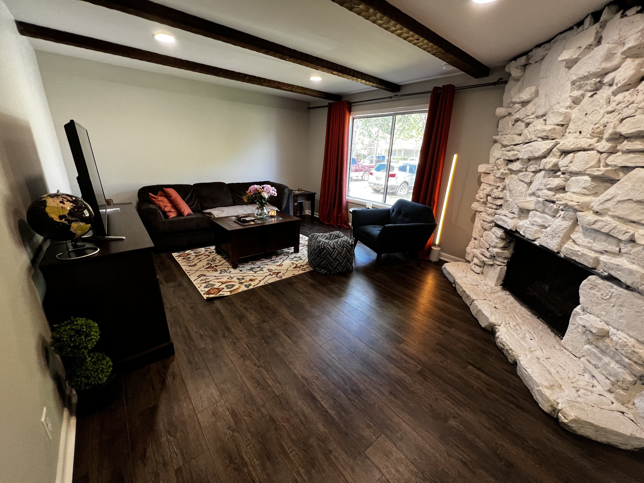 851 Todd Preis Dr