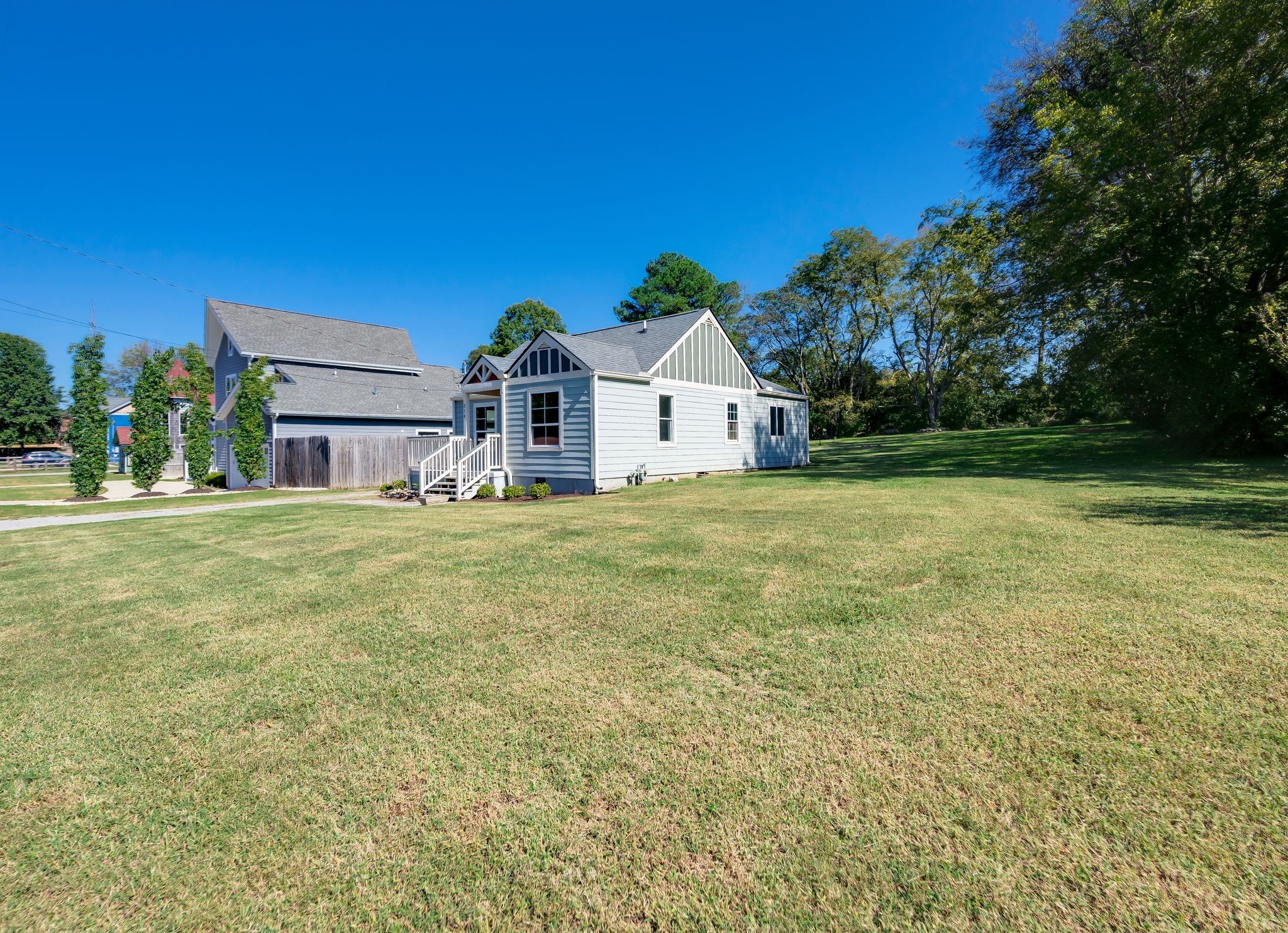 214 Anthony Ave
