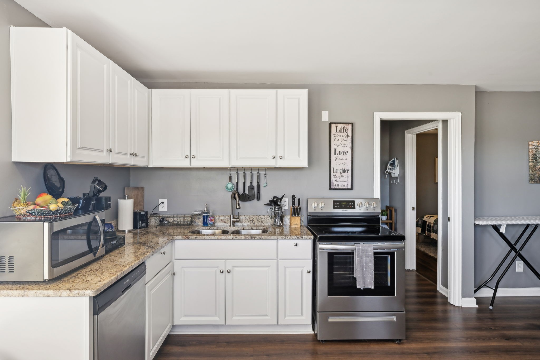 2230 Highway 49, E