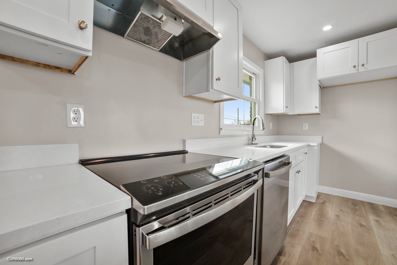 2805 Paden Dr