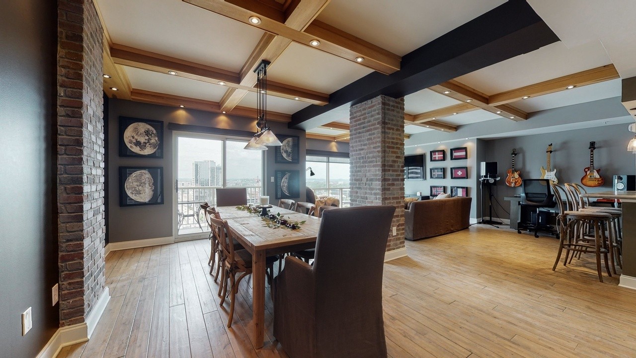 555 Church St Unit: 2302