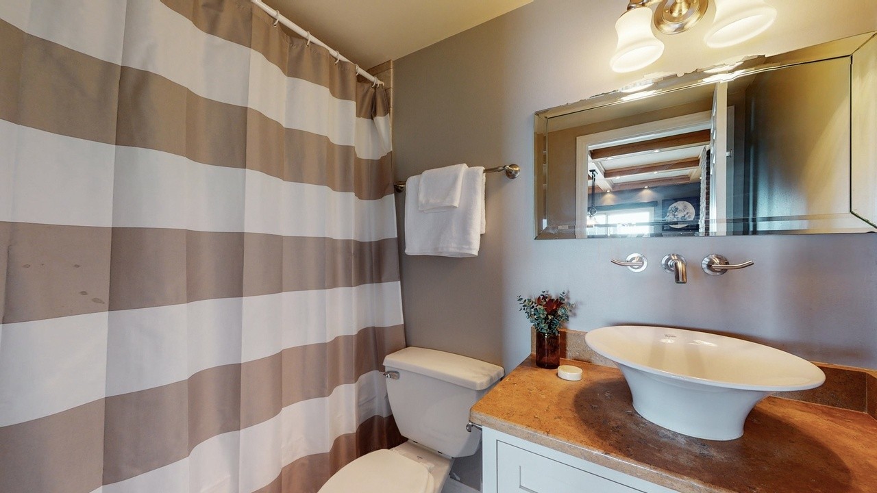 555 Church St Unit: 2302
