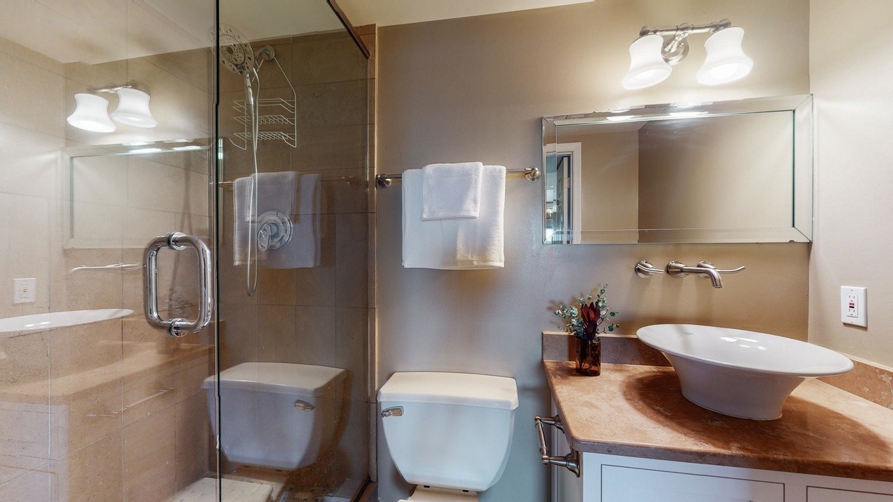 555 Church St Unit: 2302