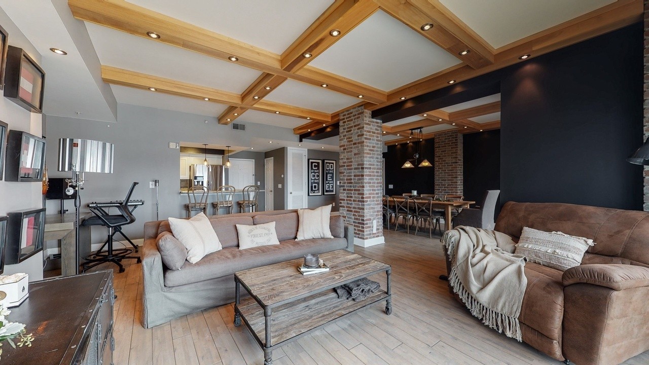 555 Church St Unit: 2302