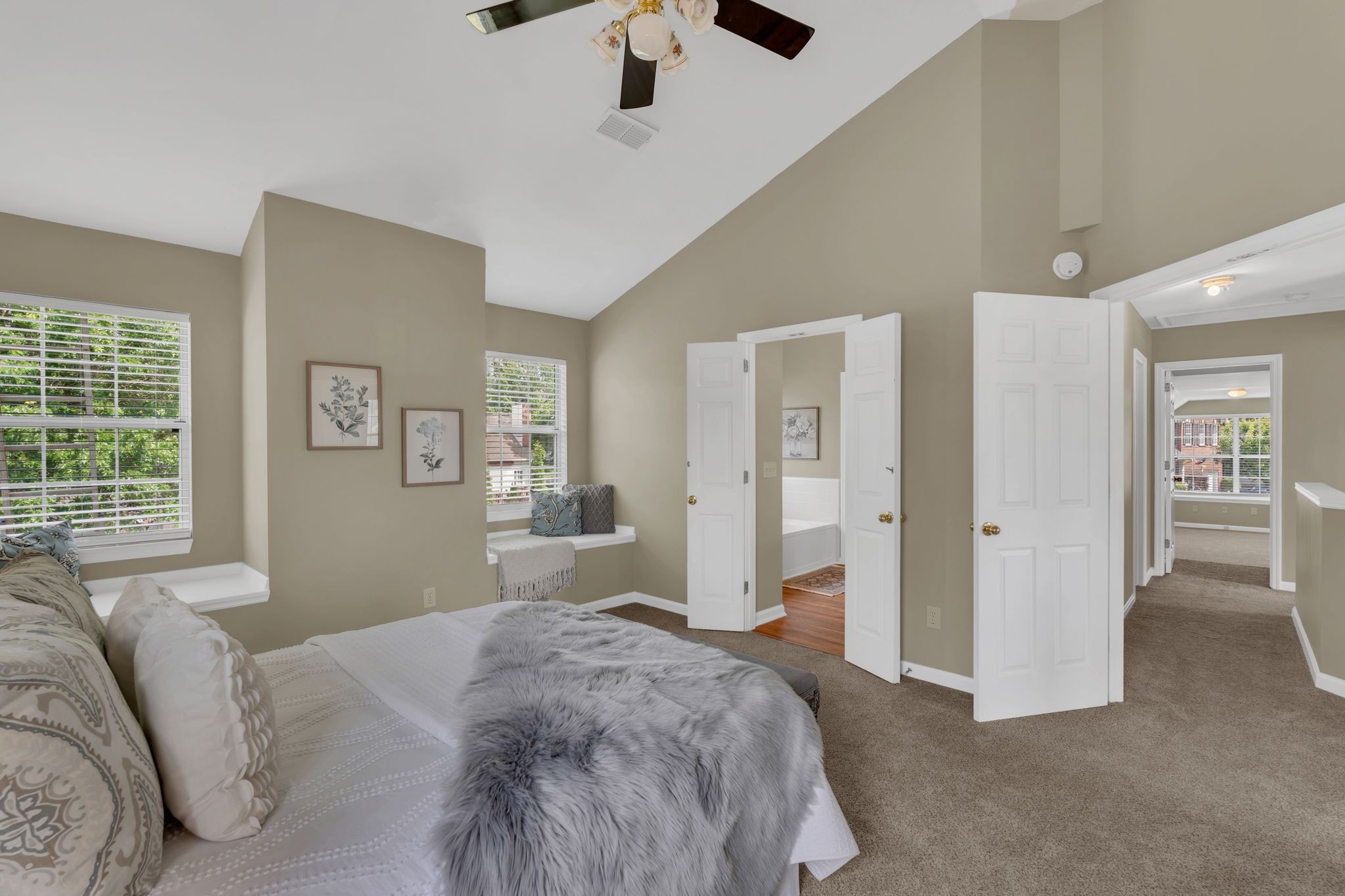 405 Ramble Wood Circle