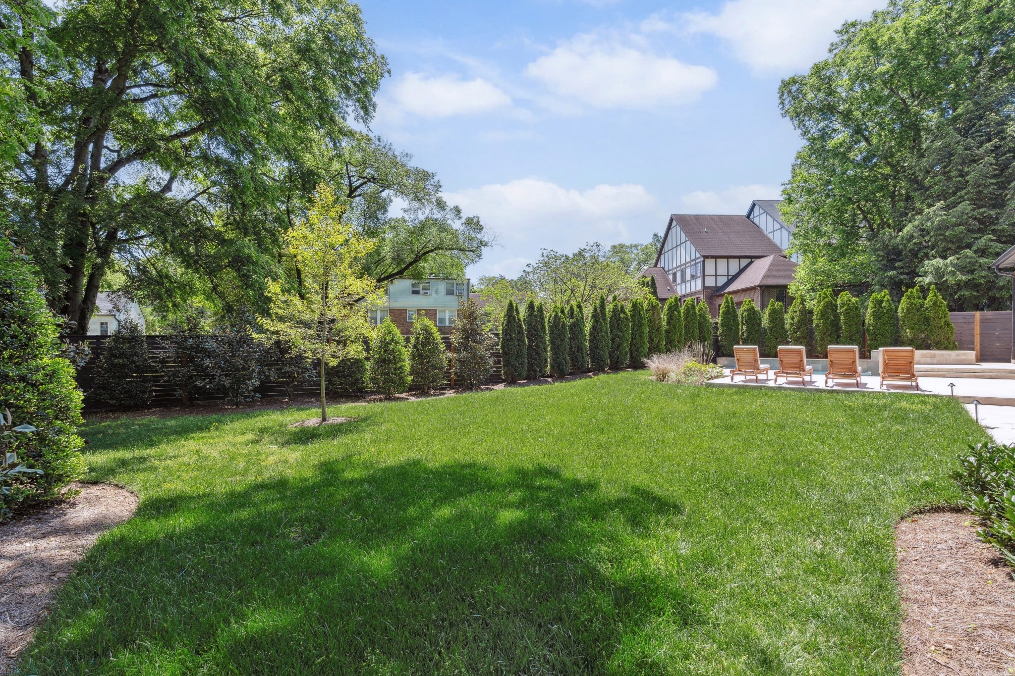 2915 Compton Rd