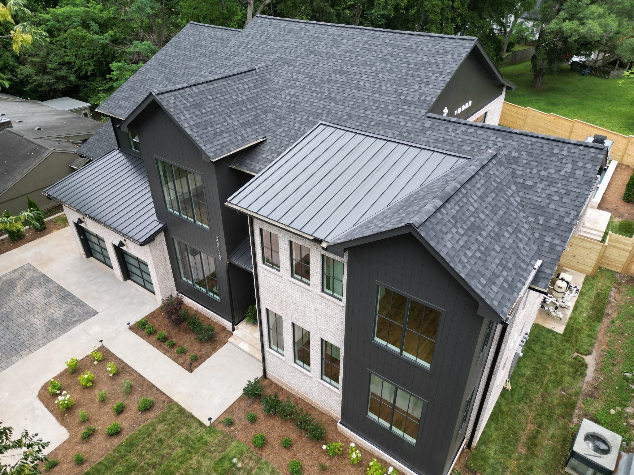 2915 Compton Rd