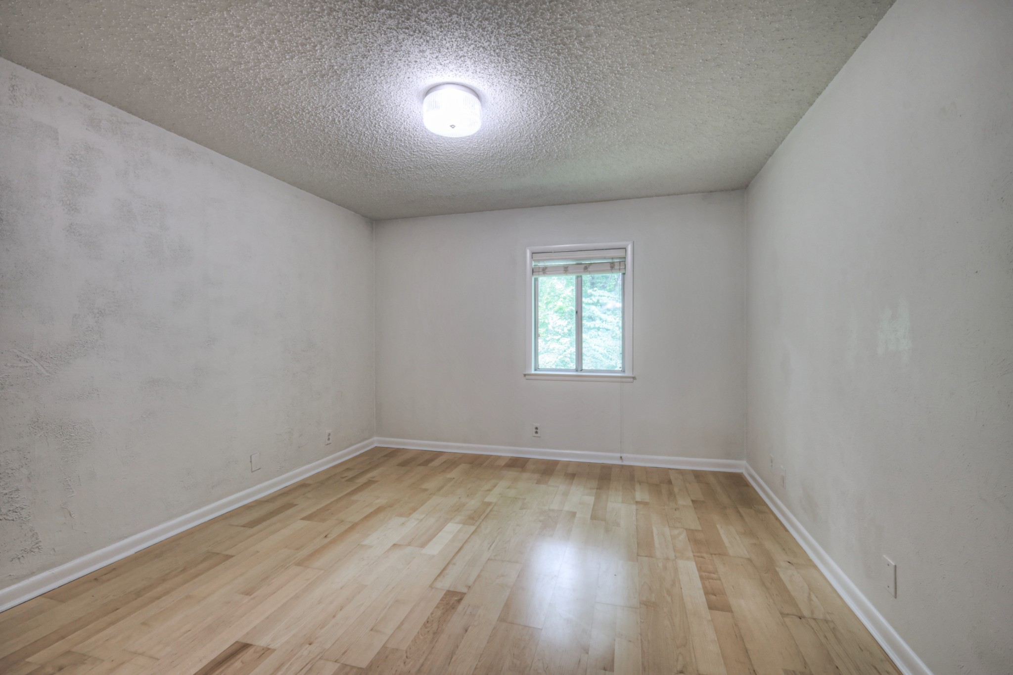 21 Vaughns Gap Rd Unit: J163