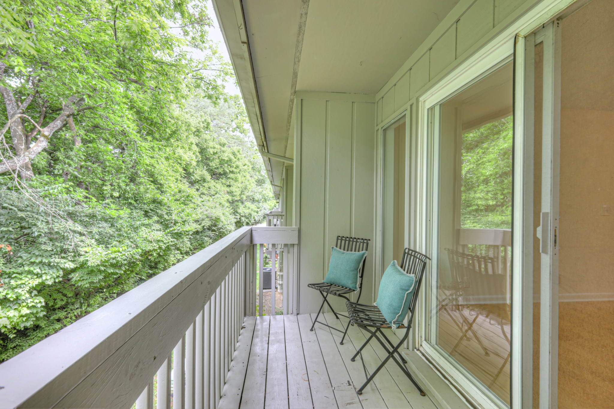 21 Vaughns Gap Rd Unit: J163