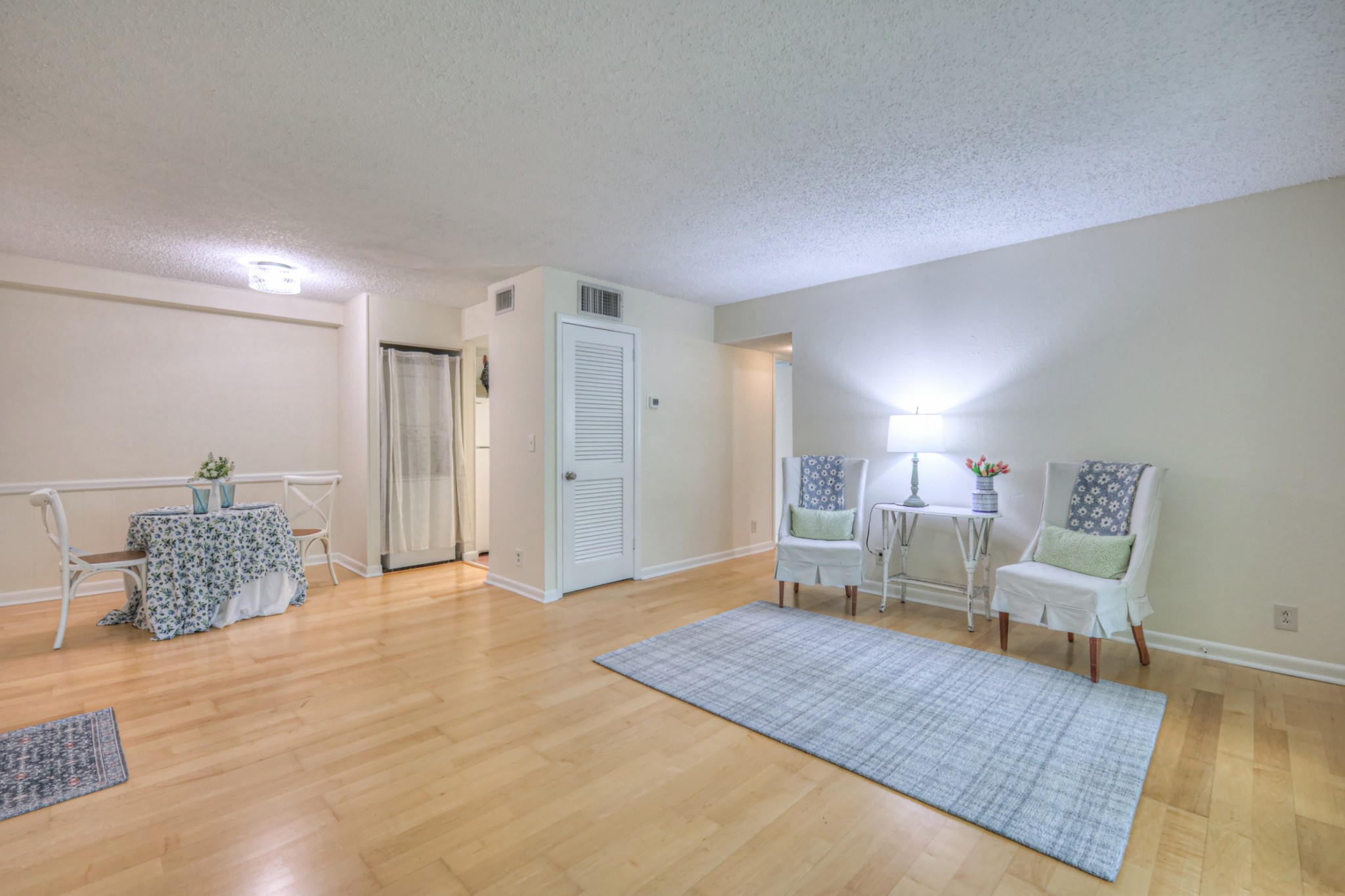 21 Vaughns Gap Rd Unit: J163