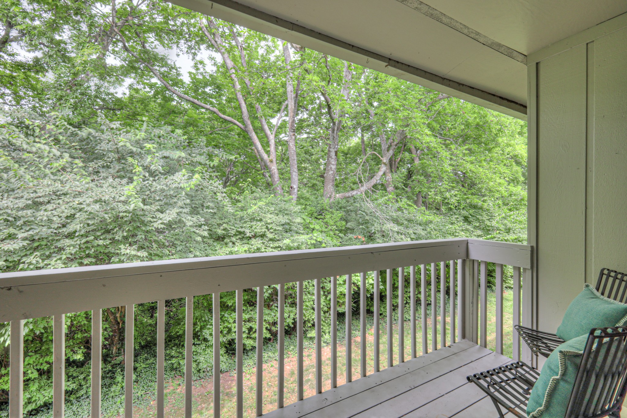 21 Vaughns Gap Rd Unit: J163