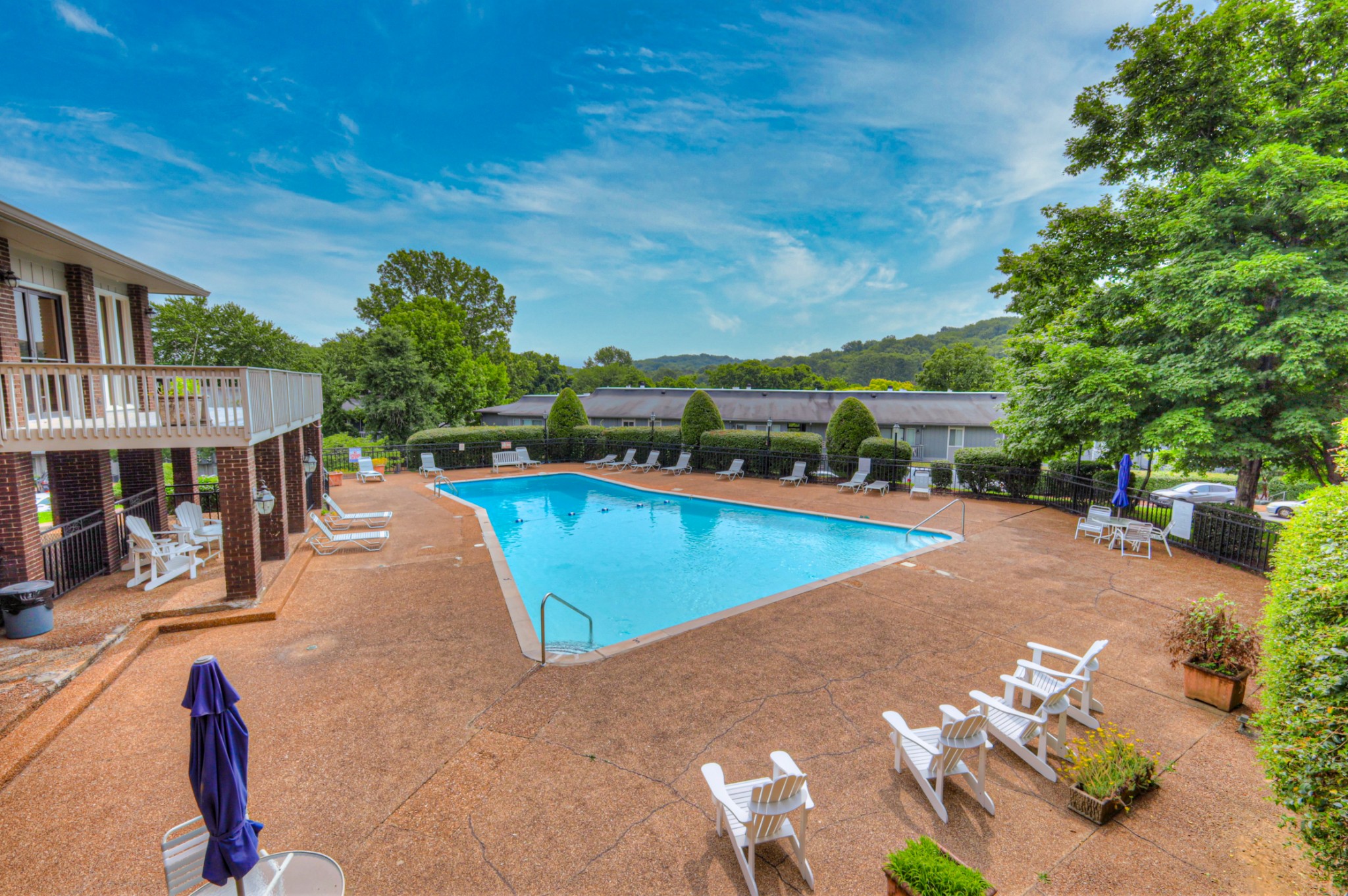 21 Vaughns Gap Rd Unit: J163
