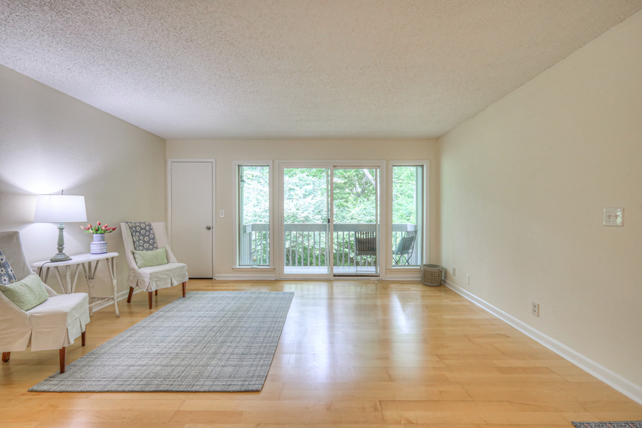 21 Vaughns Gap Rd Unit: J163
