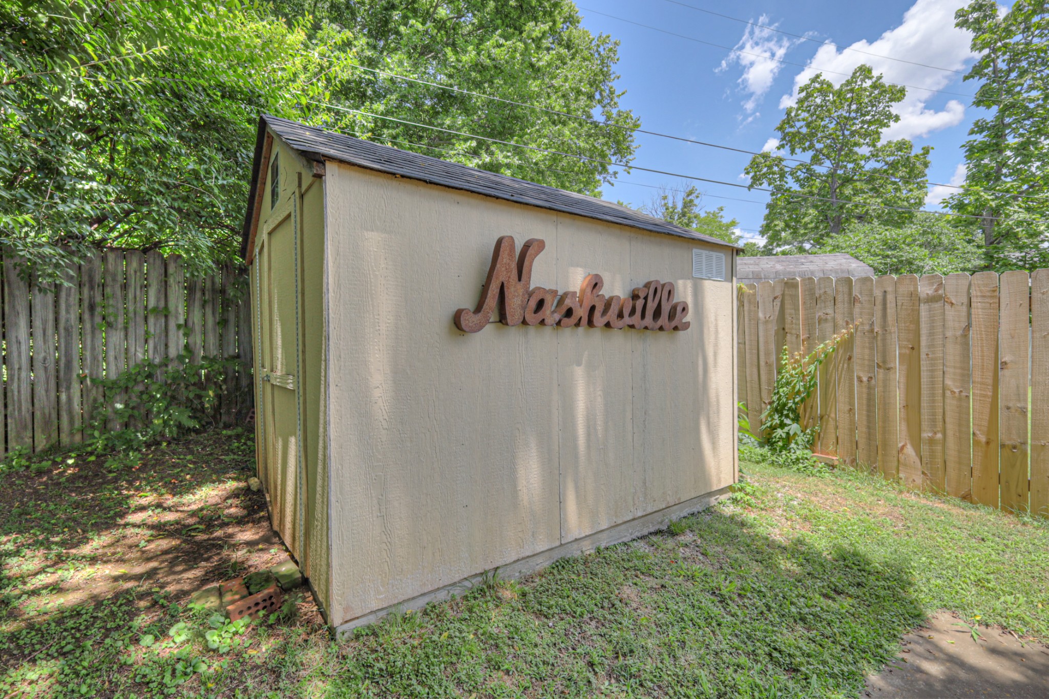 5628 Knob Rd