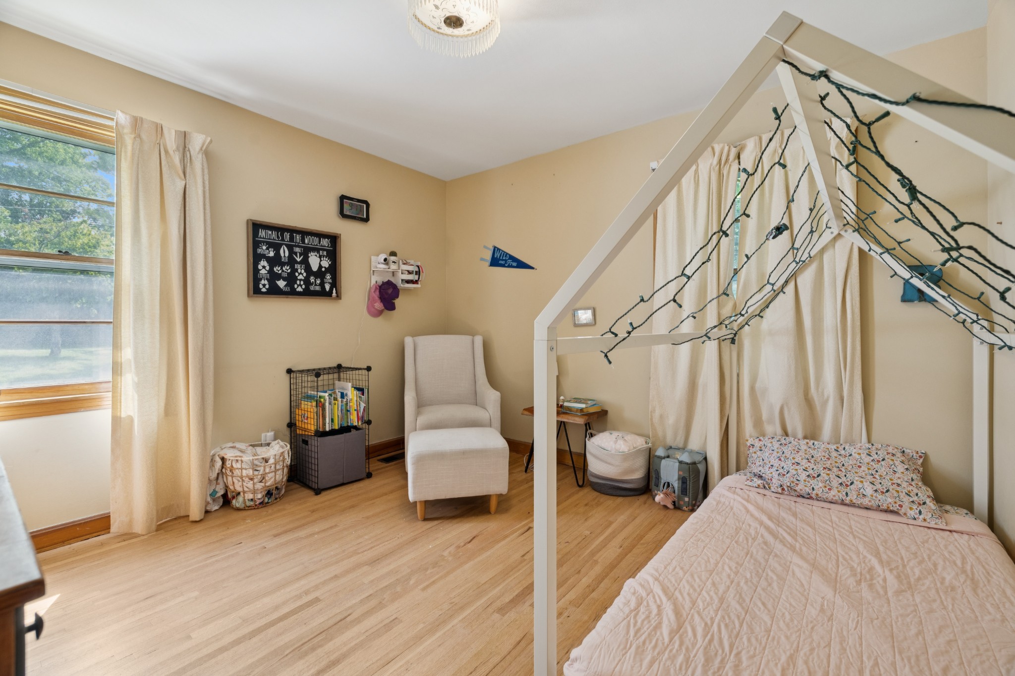 2103 Dearborn Dr