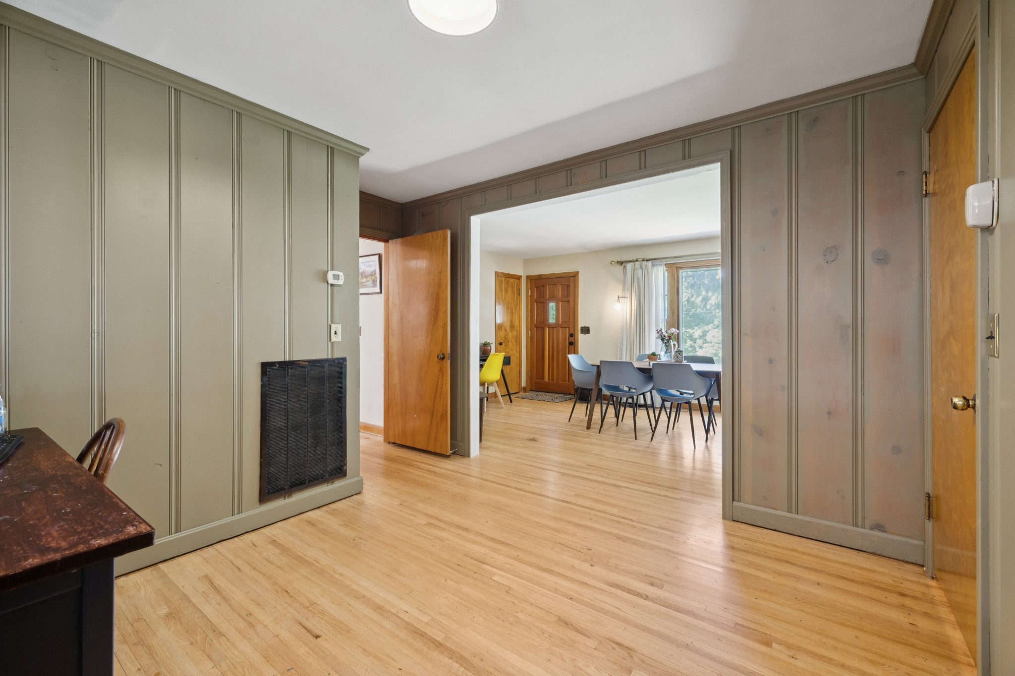2103 Dearborn Dr
