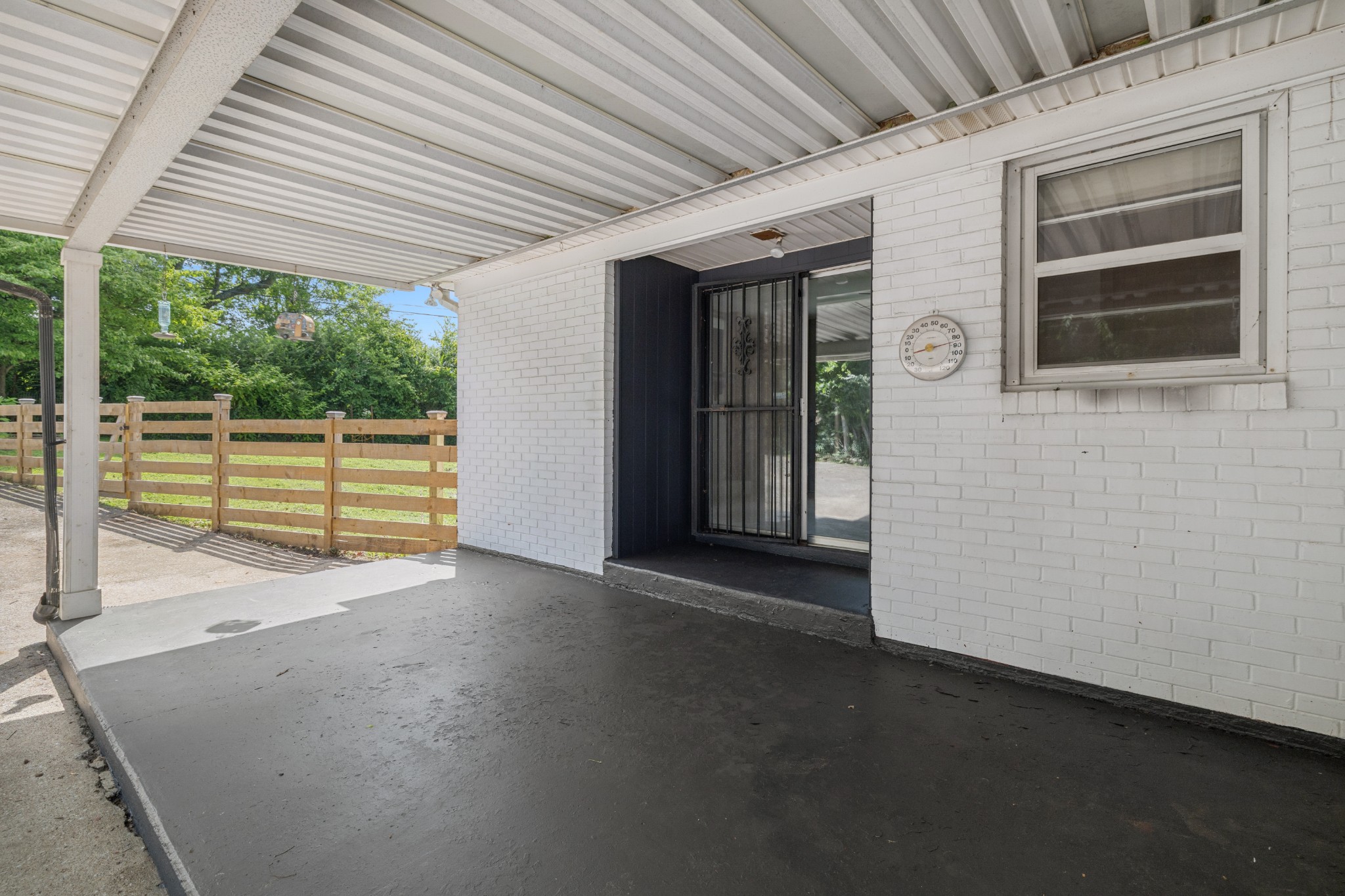 2103 Dearborn Dr