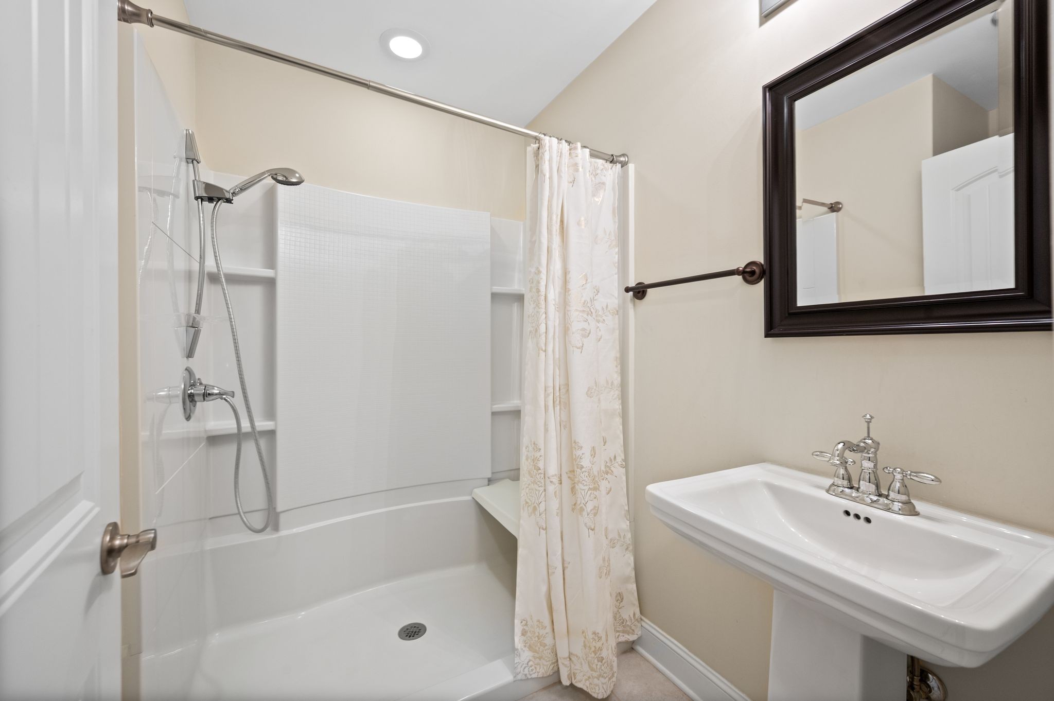 1090 General George Patton Rd
