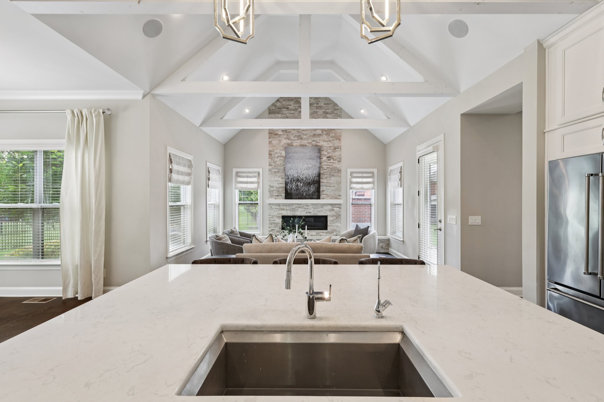 9503 Elgin Way