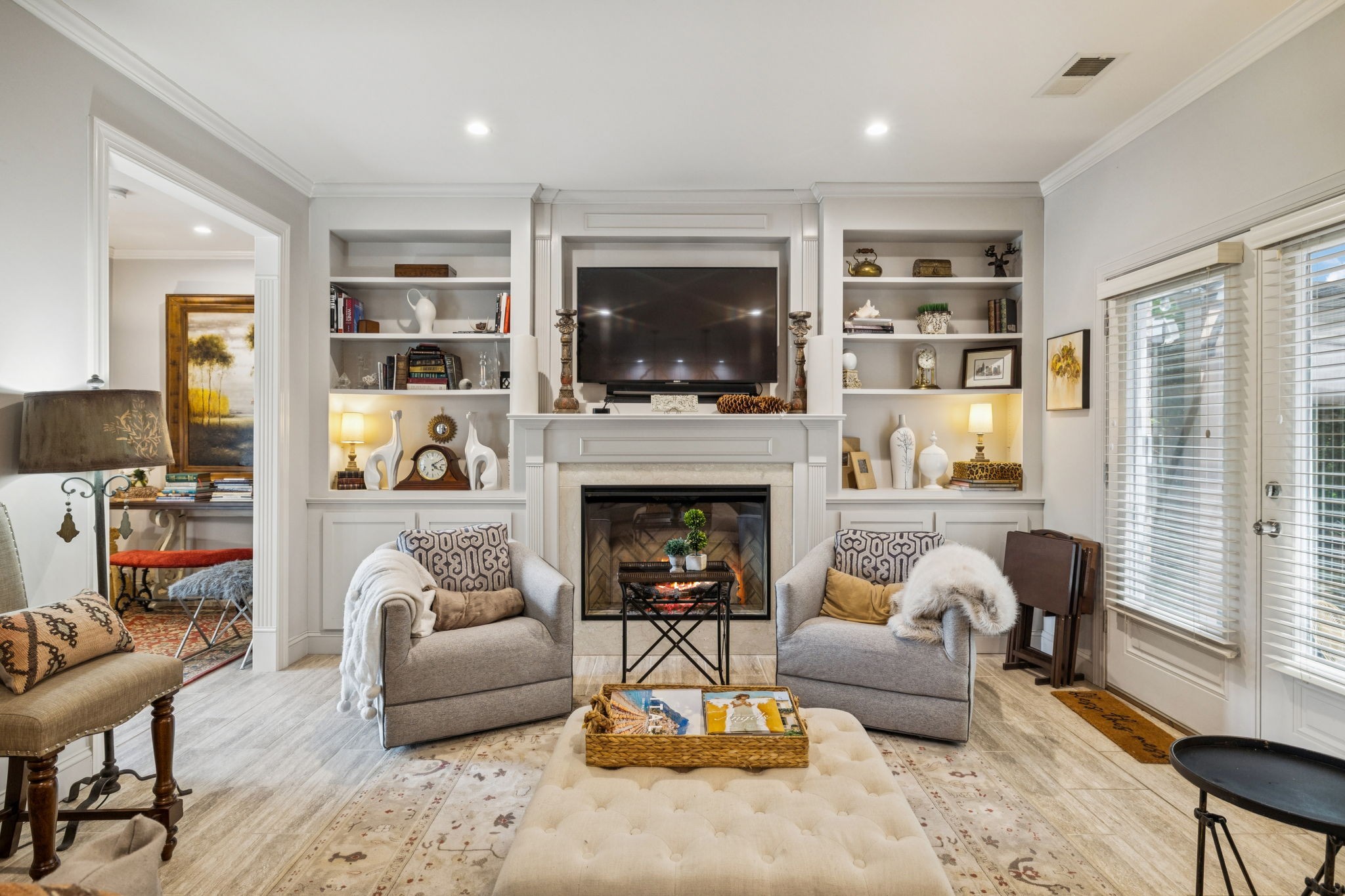 410 Charlesgate Ct