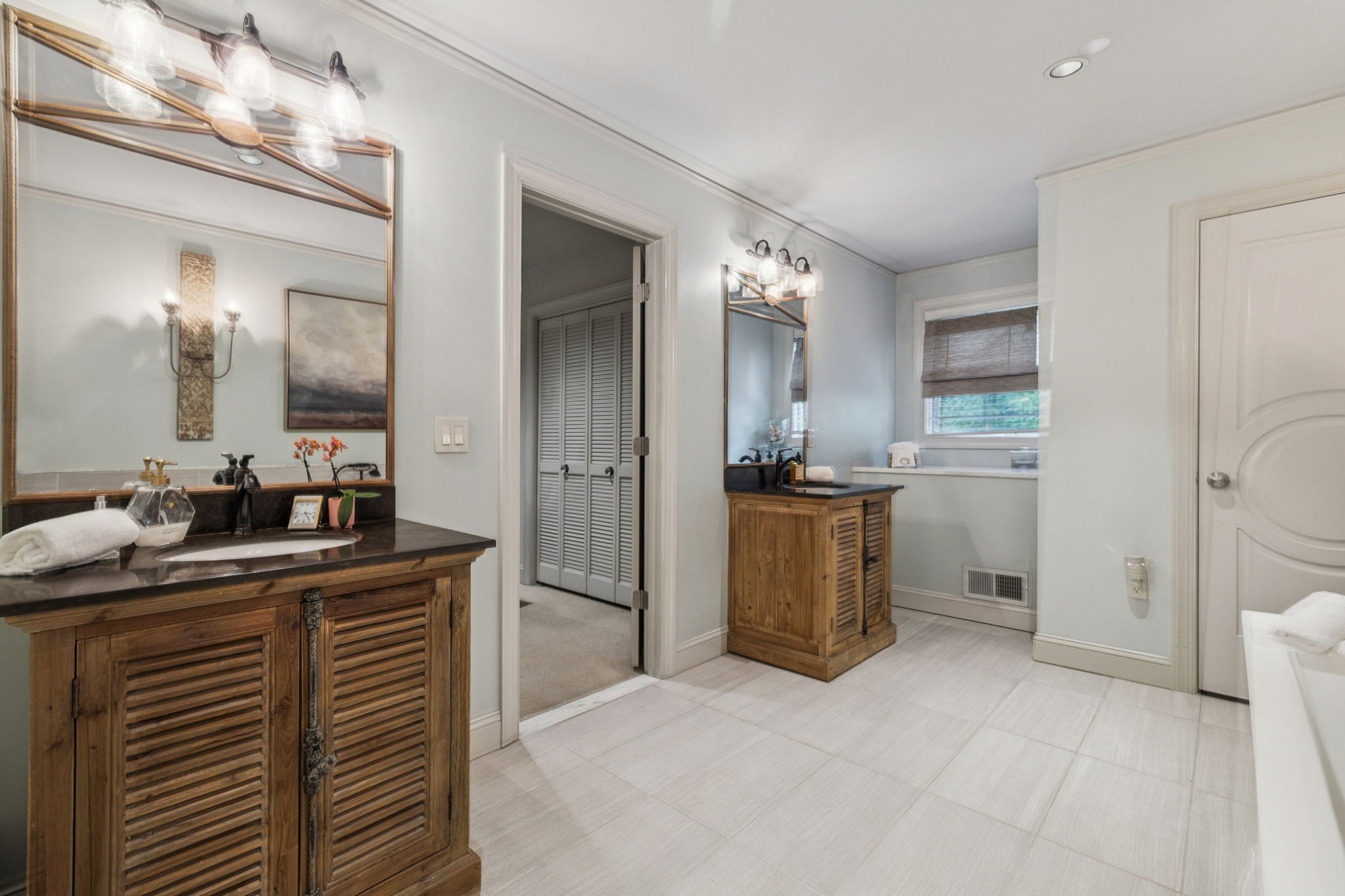 410 Charlesgate Ct
