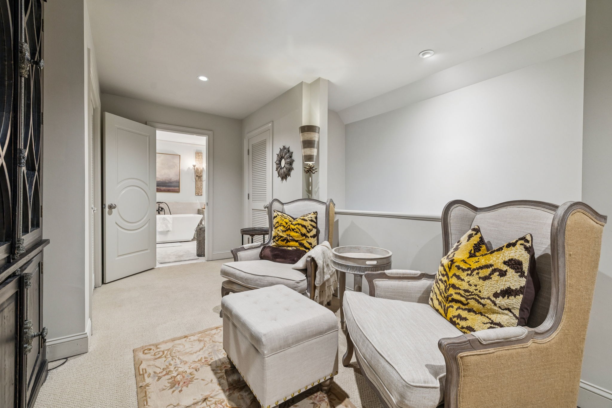 410 Charlesgate Ct