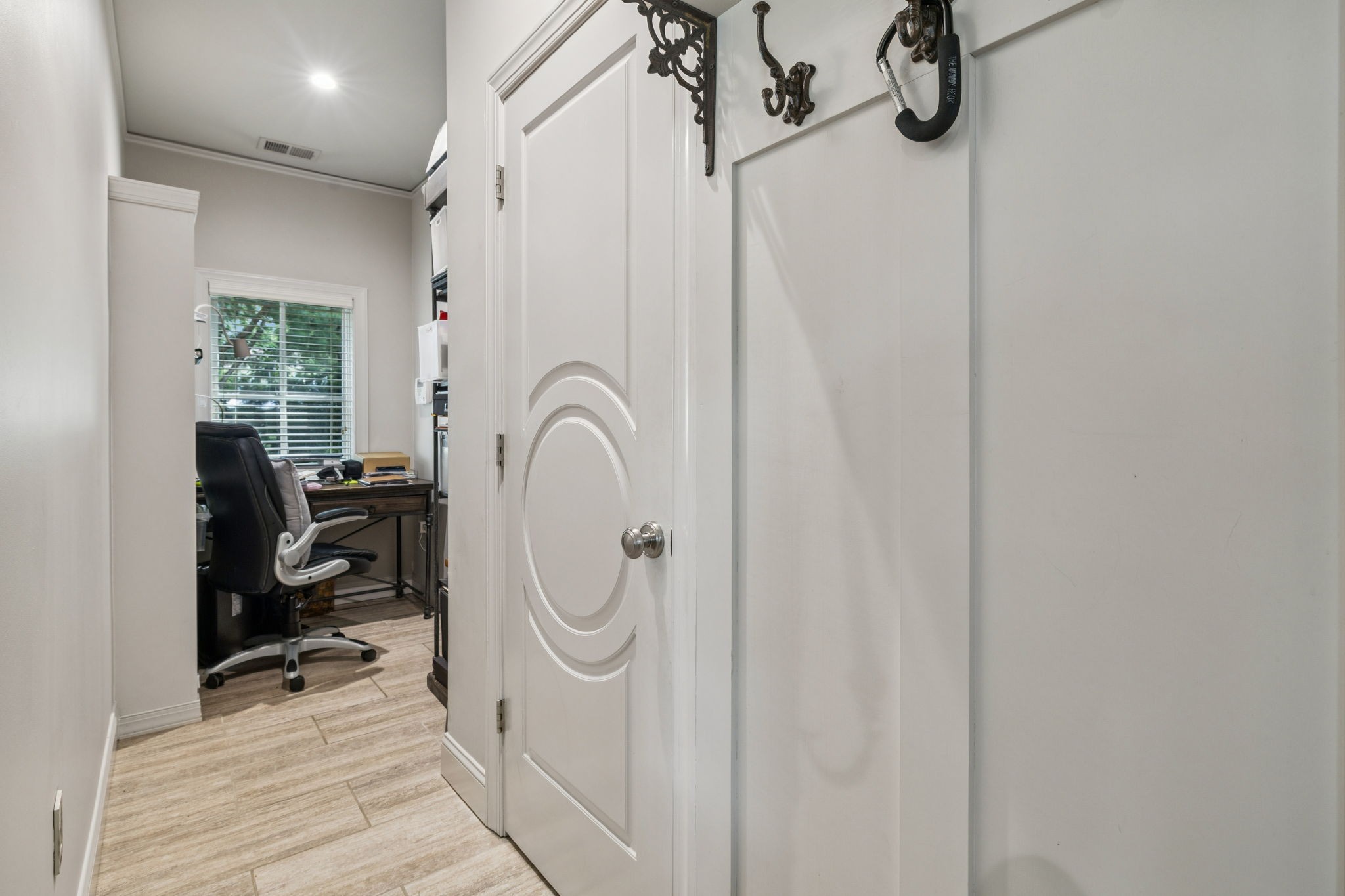 410 Charlesgate Ct